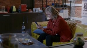 БИЗНЕС-ЛЕДИ И ОБЫЧНЫЙ МАССАЖИСТ ВДРУГ ВЛЮБЛЯЮТСЯ НАЗЛ