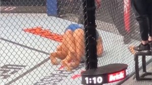 Шокирующее унижение: Айлин Перес танцует тверк над по?