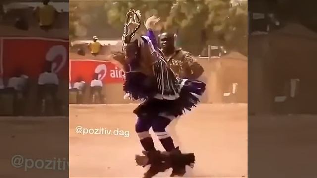 Прикол с музыкой папуас😃 смотреть онлайн