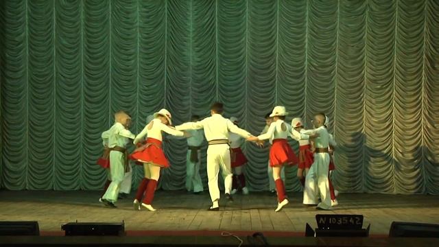 DANCE 2018 * СЕРДЦЕ ДУШУ ЛЮДЯМ...* смотреть онлайн