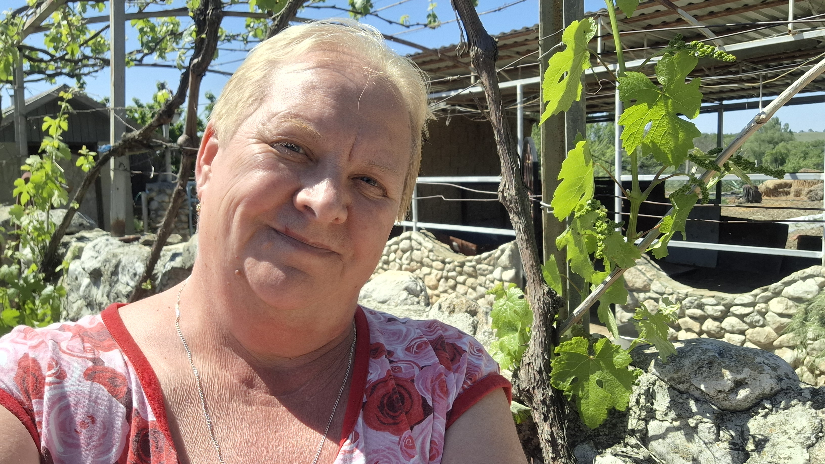250. Привет из Крыма. Покупки, жара и полив. Сельские будни. 23.05.25.