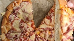 Тарзи таёр кардани пицца бо маза мо дар гариби👌👌👍?