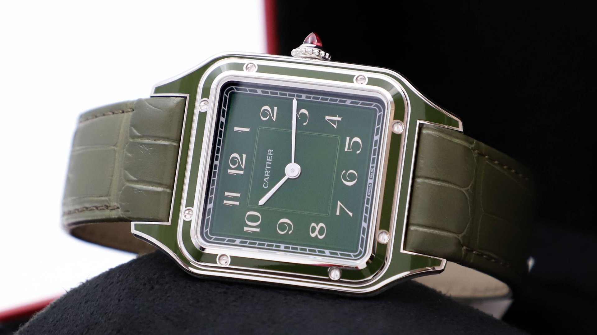 Cartier Santos-Dumont 43.5 x 31.4 mm Large WGSA0096 смотреть онлайн