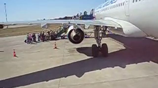 Скрежет лопаток в турбодвигателе смотреть онлайн