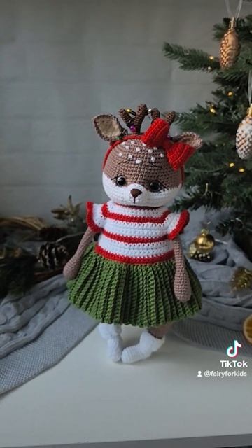 Новенькая, новогодняя смотреть онлайн