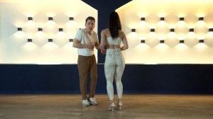 Идеальные движения бедрами в БАЧАТЕ. Как делать это се