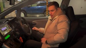 Обзор Toyota Wish 2010 года из Японии - огромный универсал для