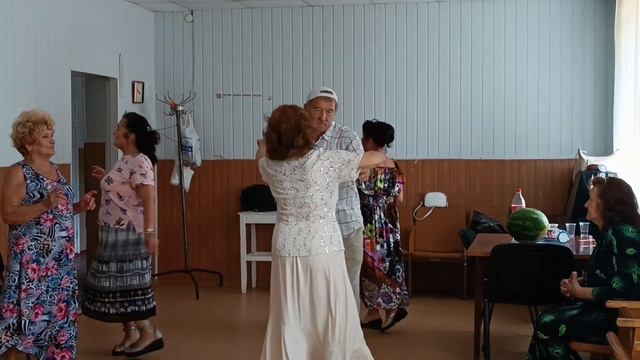 ХАРЬКОВ ♥️ ТАНЦЫ 🕺💃🥰 ПРЕКРАСНЫЙ ВАЛЬС ♥️ 3.08. 2024 г смотреть онлайн