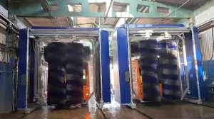Автоматическая портальная мойка КУБ для грузовых авт?