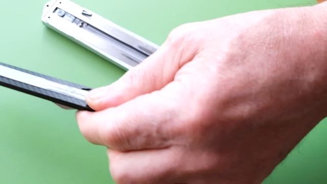 Фронтальный выкидной нож. Разбираем корпус прототипа. смотреть онлайн