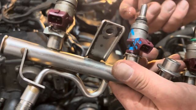 Замена форсунки Мерседес С-класс w204, мотор м271 смотреть онлайн