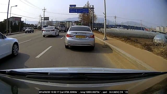 VisionDrive VD-9500H видео пример день смотреть онлайн