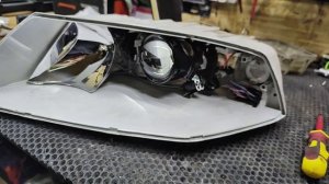 Skoda Octavia a5 дорестайлинг установка bi-led линз