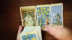 Папа сконч.ался после рукопожатия? Это их методы?