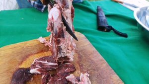 Якутский нож по мясу и хрящам