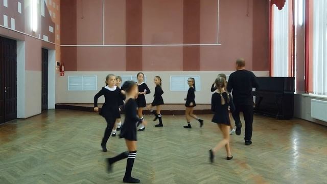 Танцы для детей давай коза попрыгаем