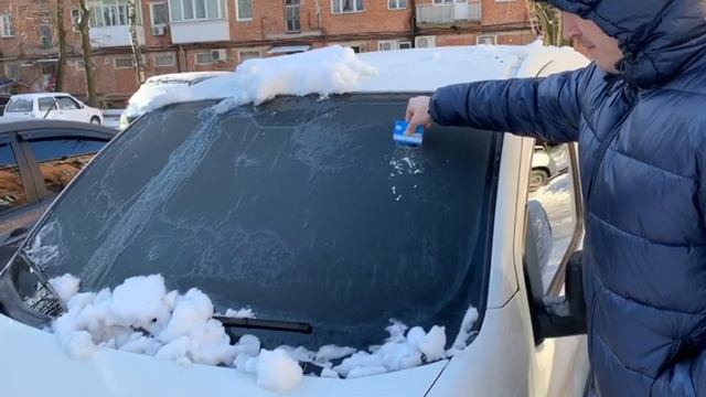 Как убрать изморозь на лобовом стекле? Простое решени?