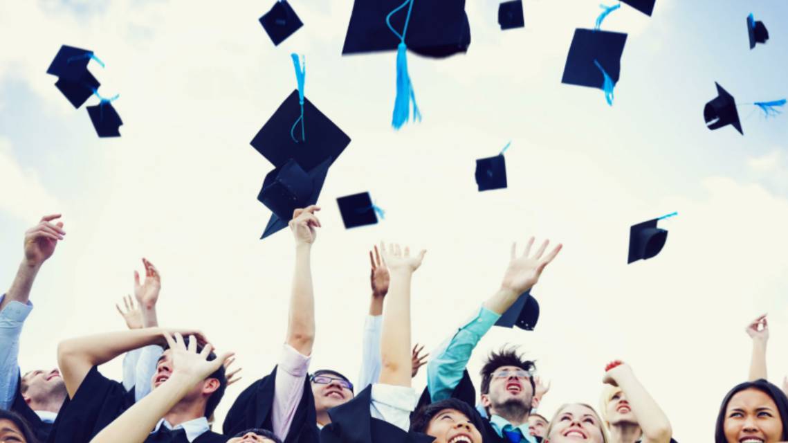 25 мая – Последний звонок 2025! Трогательное музыкальное поздравление🎶 #музыкальноепоздравление