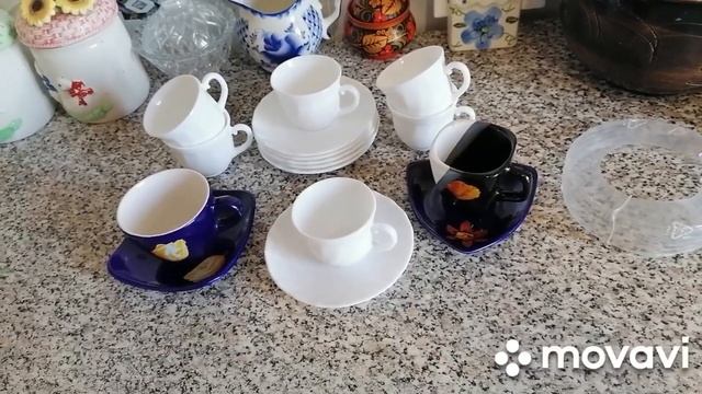 Кому подарить кофейные чашечки?... смотреть онлайн