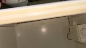 Что делать если пробили холодильник ножом.