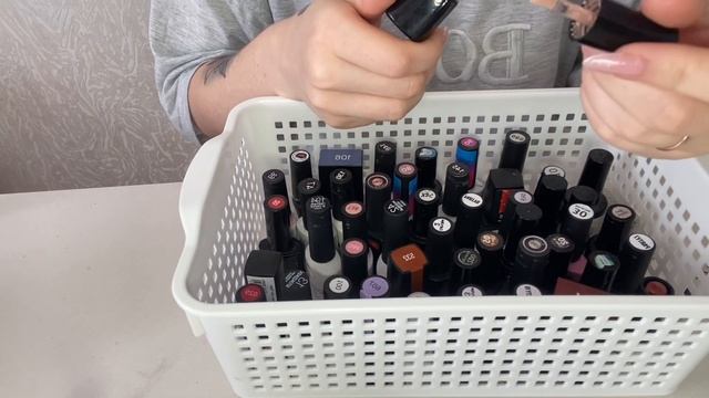 АСМРРолевая играПродавец консультант