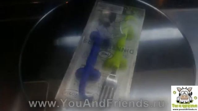 СТОЛОВЫЙ НАБОР ДИНОЗАВРЫ (ВИЛКА И ЛОЖКА) DINNERSAURS UTENSILS смотреть онлайн