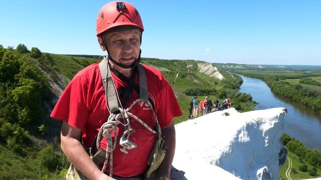 2022.06.4. КАЗАКИ ШТУРМУЮТ СКАЛЫ в Сторожевое. Репортаж Агапова.