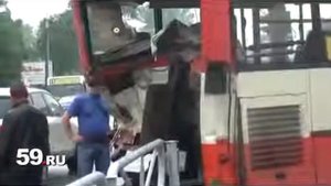 ЧП в Перми. Бешеный трамвай без тормозов.