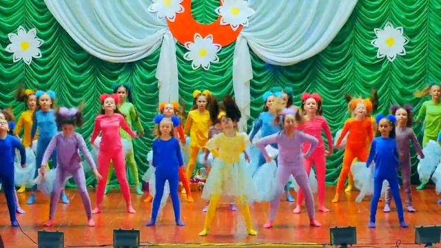 День рождения - Страшный праздник / C / Dance group "Exclusive"