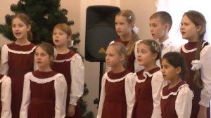 Выступление младшего хора школы-пансиона "Плесково" на фестивале "В ожидании Рождества "