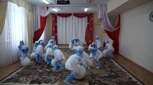 Детский танец  КАБЫ НЕ БЫЛО ЗИМЫ