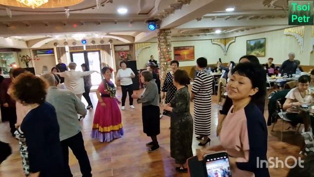 Ансамбль СЯНУРИ. Худрук Эмма Антоновна Хан. Кафе ДВА Б? смотреть онлайн