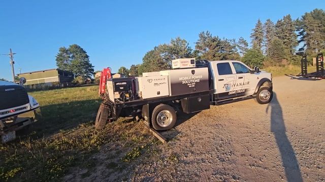 221 Перевозка негабаритов и спецтранспорта в США. Тяга ? смотреть онлайн