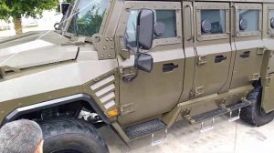 Сели за руль крутого бронеавтомобиля Буран интересна?