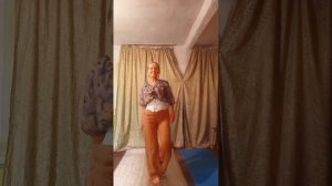 танцую по нашу песню "Небесный Телефон"