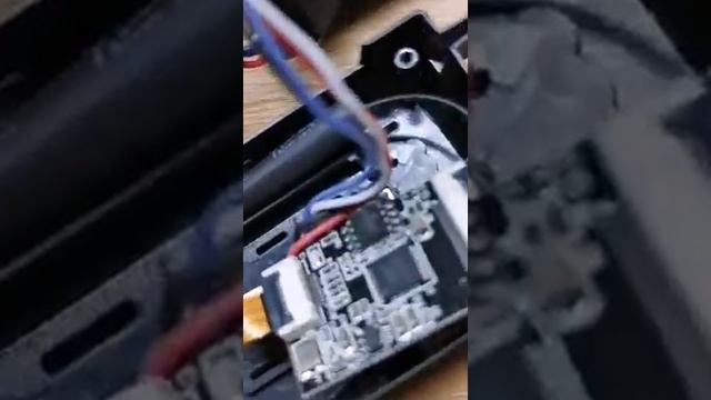 внутренности квадрокоптера e88 evo wi-fi модуль камер kl-900 cn смотреть онлайн