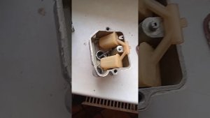 причина по которой течет карбюратор