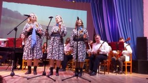 "Синий платочек" исполняет ансамбль "ИВАНЧАЙ"