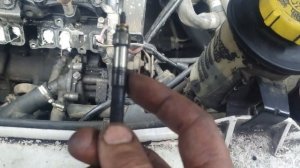 Как достать поломанную свечу  накала