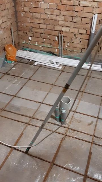 Тёплый пол ,подготовка чёрновой стяжки смотреть онлайн