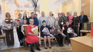 В отделе ЗАГС вручили знаки отличия «Совет да любовь»