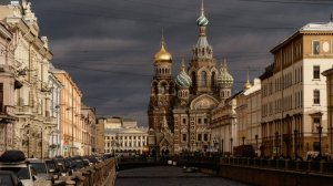 Жителей Петербурга предупредили о грозе и сильном ветре