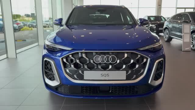 Audi SQ5 2025 обзор