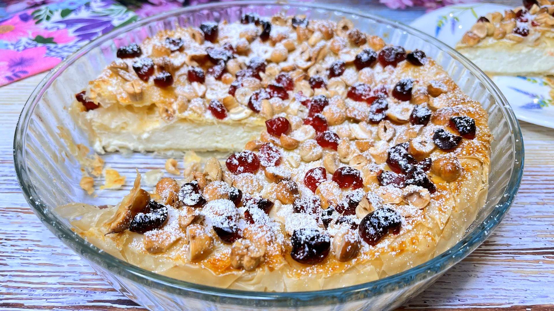 Творожный пирог из теста фило. Выпечка из фило – это всегда быстро и вкусно.