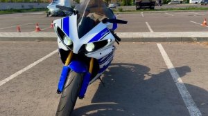 Yamaha r1