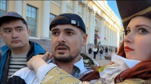 ...каси неча пул деганини бошқача тушинибди...