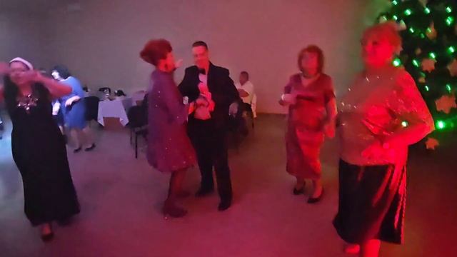 26.12.24г...Младший лейтенант.. звучит на Новогоднем Огон?