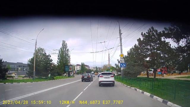 Новороссийск. Нарушение ПДД 2023-04-28_15-59-12 смотреть онлайн