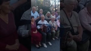 21.09.2024. Песни под гармонь в парке Гомеля.