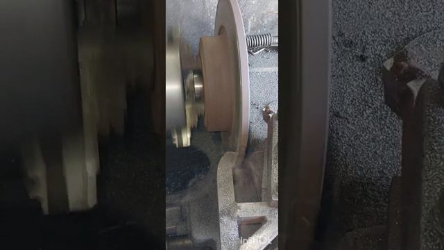 Расточка дисков на старом ереванце 1Б61 смотреть онлайн